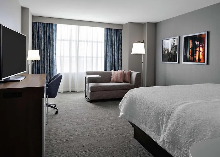 Hampton Mccormick Place 3* Chicago
